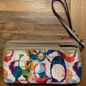 Coach multicolored wristlet. In great condition.